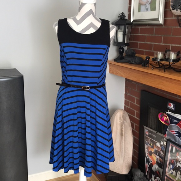 AB Studio Dresses & Skirts - Sleeveless dress